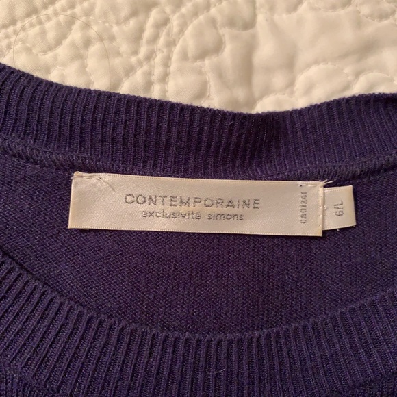 Navy blue and white sweater/blouse - Picture 4 of 5